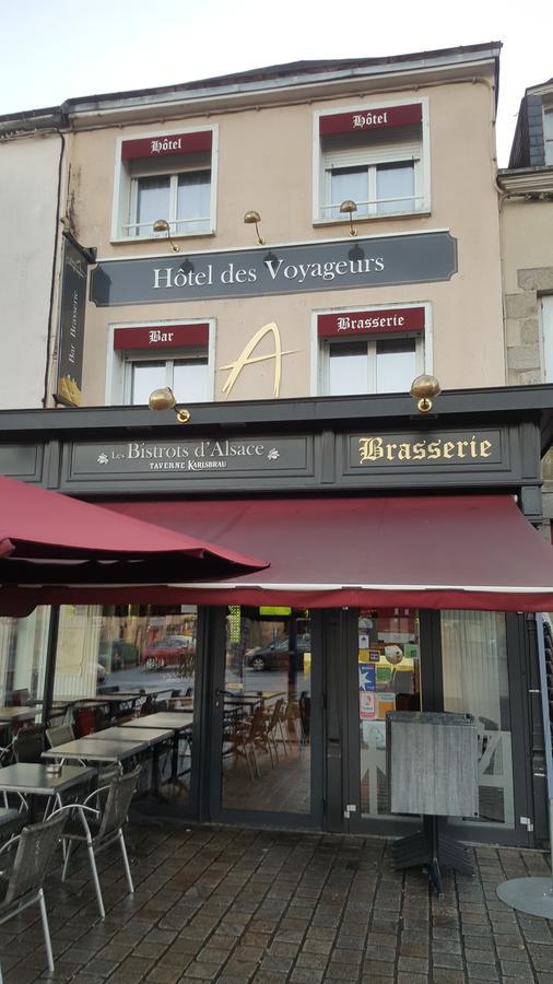 Hotel Des Voyageurs Mayenne Esterno foto